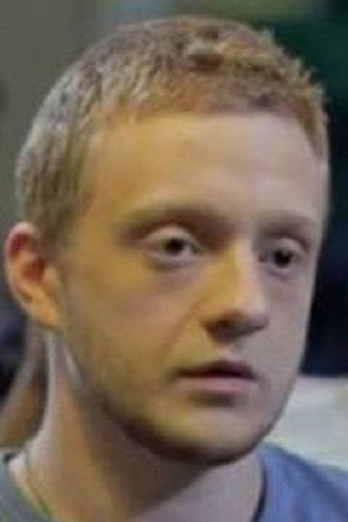 Luka Tarkhan-Mouravi as Merab