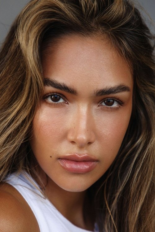 María Camila Giraldo as Sister Camila