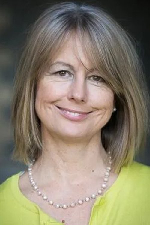 Ava Hunt as Amelia Croft