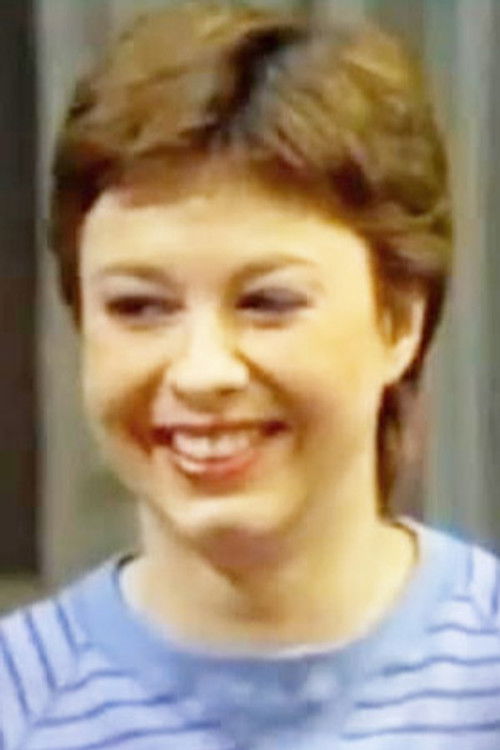 Josée Labossière as Mariette