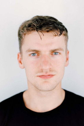 Nikolay Sidorenko as Christian Kröger