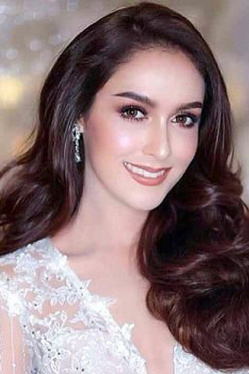 Farida Waller as Ruengrin