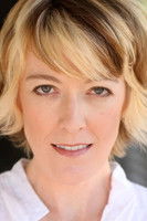 Dana Belben as Giggles (voice)