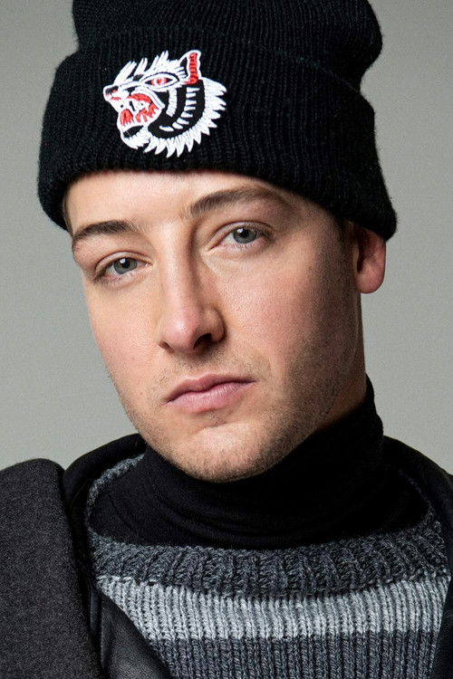 Giordano Rossi as Julio