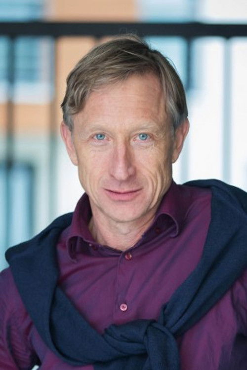 Wolfram Teufel as Hairdresser