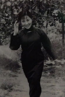 Zhu Kexin as 宋美龄