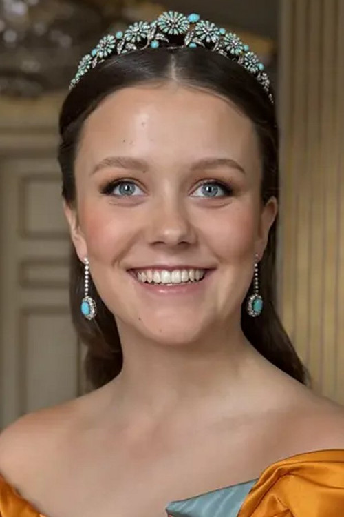 H.K.H. Prinsesse Isabella til Danmark as Prinsesse Isabella