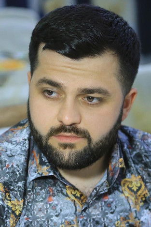 Elvin Abdulla as Karim (Childhood)