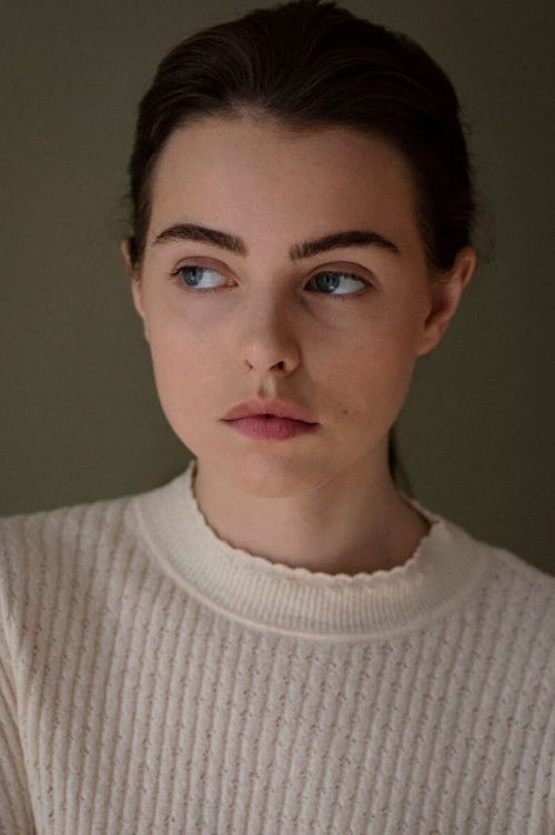 Fanni Schneider as Michaela Reiter