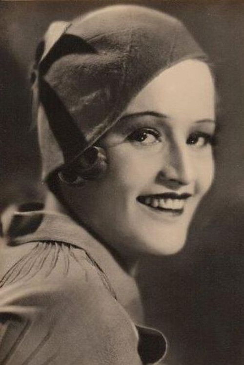 Jessie Vihrog as Sibyl Termeer