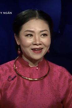 Thúy Ngần as Nurse
