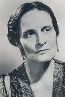 Madeleine Taylor Holmes as Mrs. Elliott, store patron (as Madeleine Holmes)