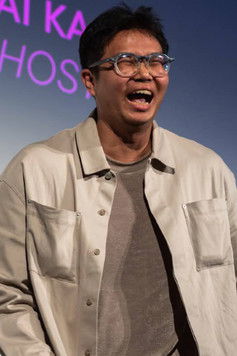 Ratchapoom Boonbunchachoke as Self