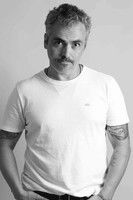 Roberto Muñoz as Agustín