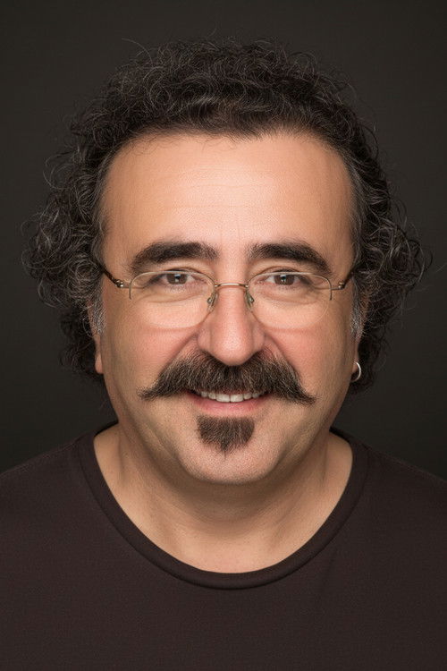 Yıldırım Öcek as Saadettin Yerebakan