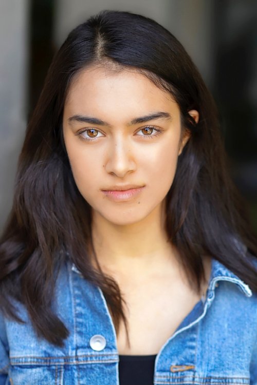 Sara Wolfkind as Stacey Brown