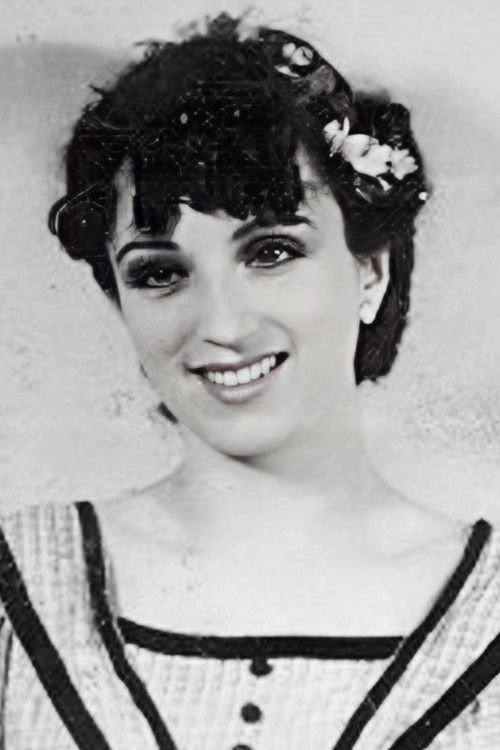 Elsa Martínez as 