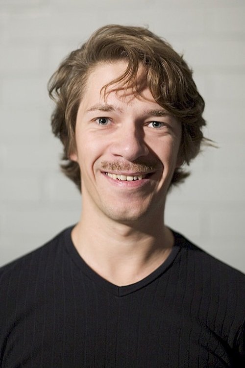 Fabian Silén as 1st mate Ångstöm