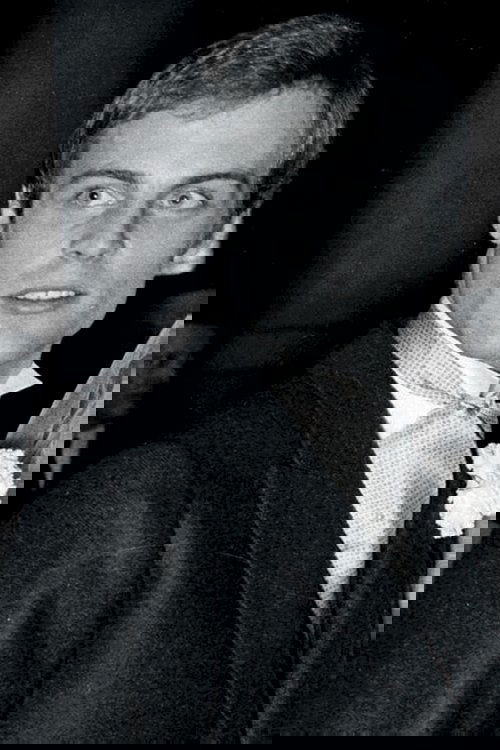 Mike Marshall as Lt. White