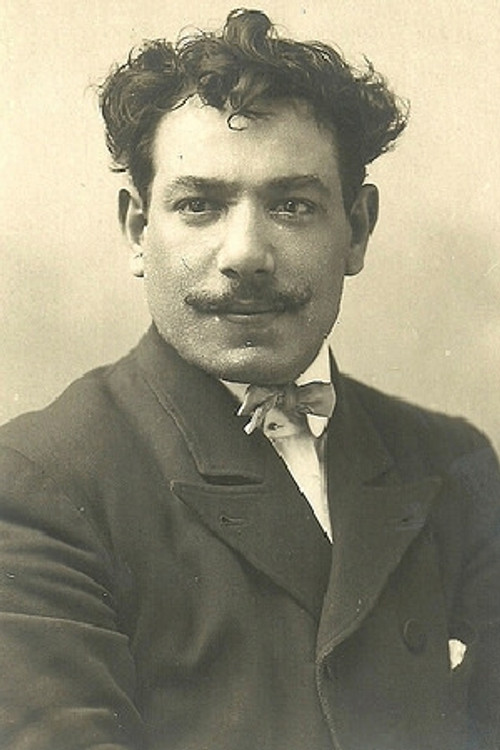Giovanni Grasso as Il commissario