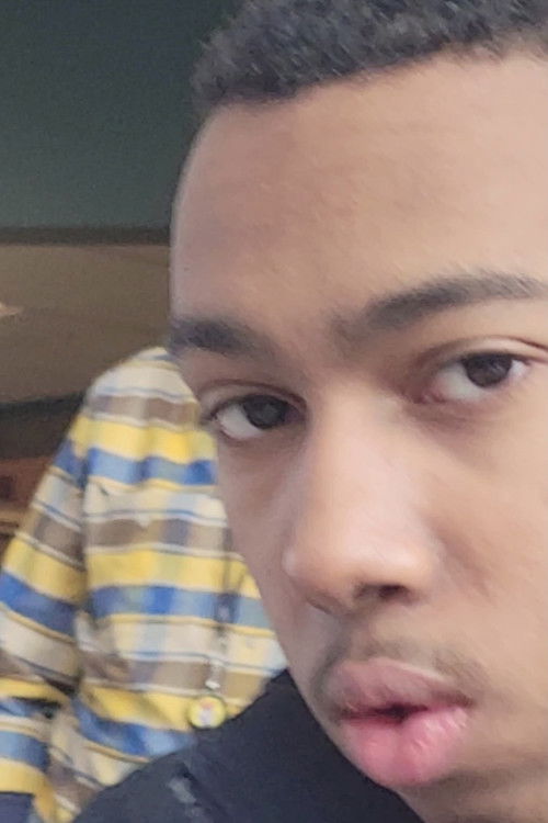 Larry Napoleon as Winston Nathan/Creature #1