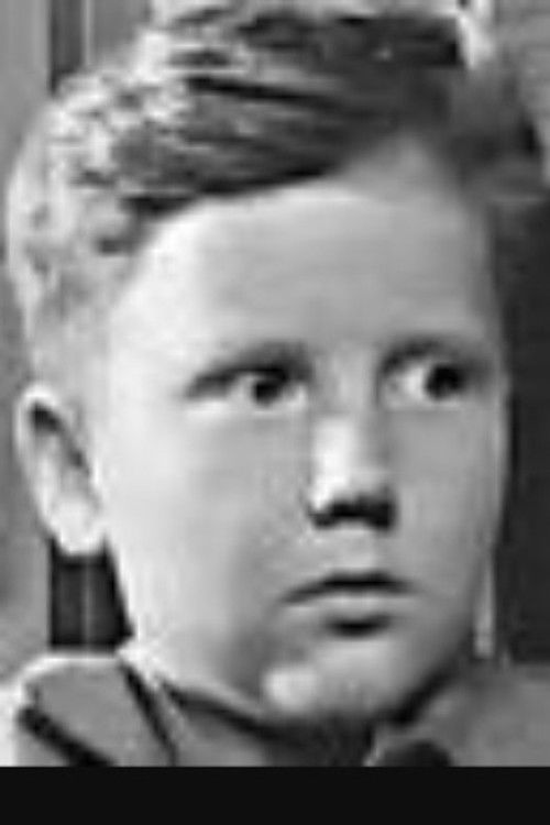 Michael Bartroff as Olaf Clausen