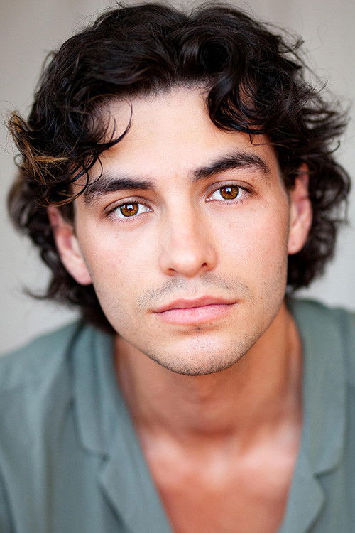 Indiana Linzbichler as Hans