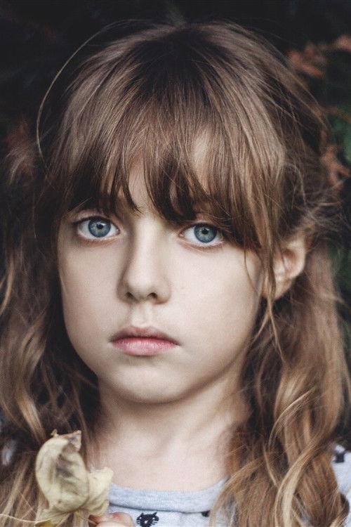 Tess Osscini Boudebesse Bejjani as Zombie Daughter