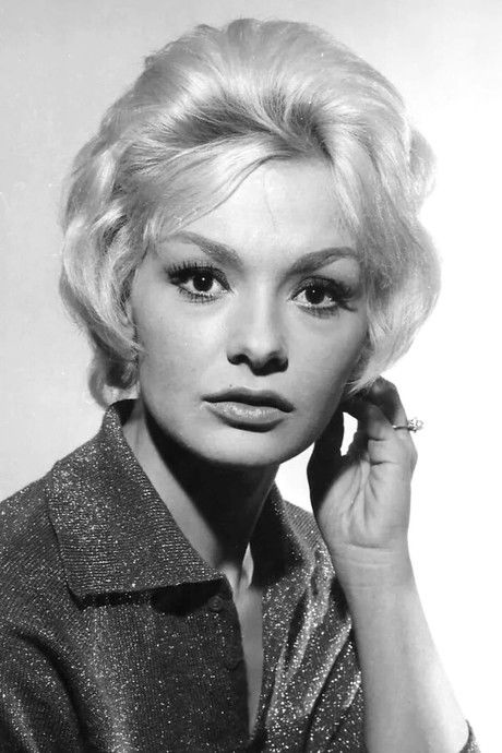 Gloria Milland as Franca