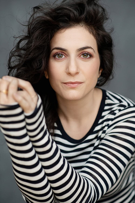 Sarah Baskin as Doreen