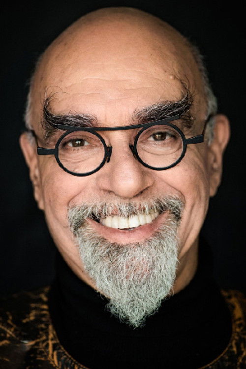 Yisrael Aharoni as Judge