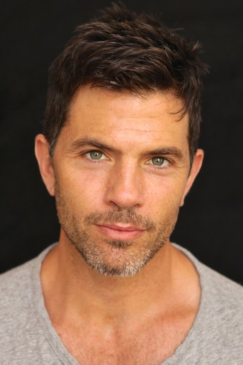 Chris Tardio as Vincent Napolitano