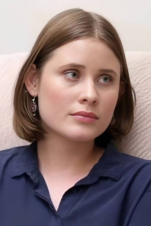 Miranda Correa as Verónica