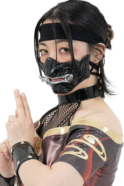 Sakura Hattori as Sakura Hattori