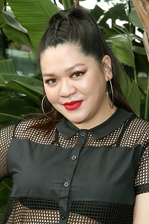 Amanda Liu as Xiao Mei