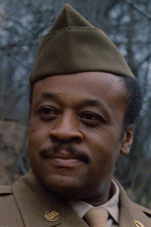 George Eagles as Bill