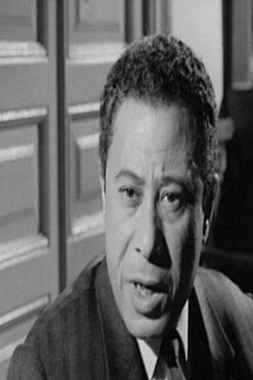 Ibrahim Saafan as أمين أفندي