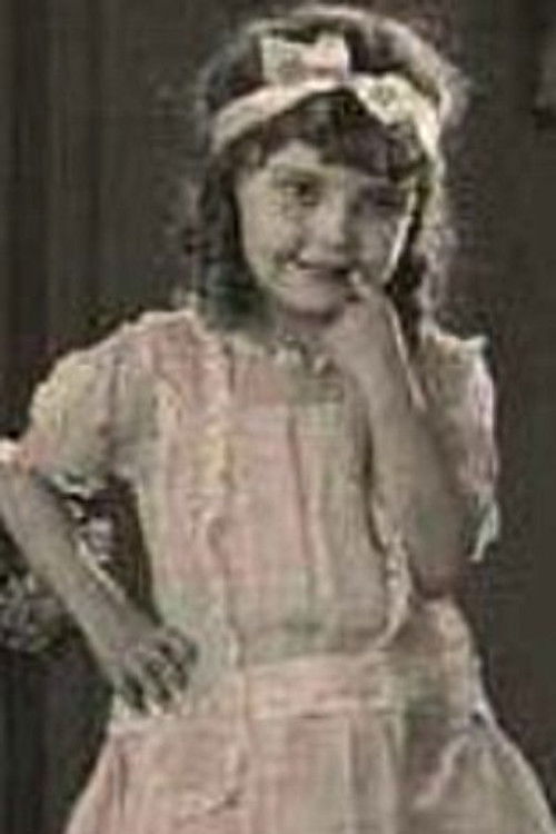 Jeanne Carpenter as Diner in Restaurant (uncredited)