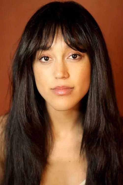 Liza Macedo dos Santos as 