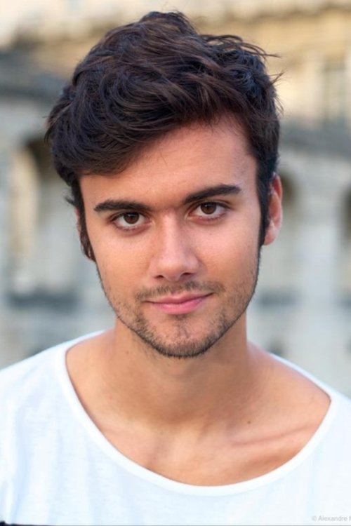 Raphaël Duléry as Frédéric