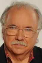 Tivadar Farkasházy as Állomásfőnök