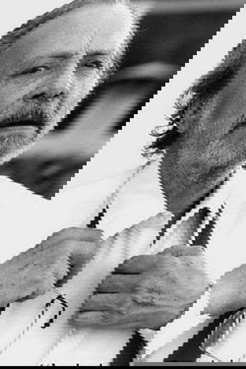 Gianni Musy as Carlo Clarino