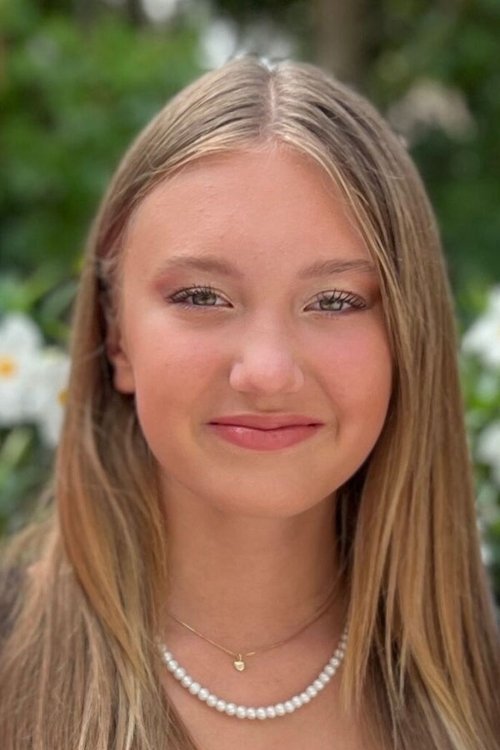 Gloria Terzic as Mädchen mit Wunschzettel