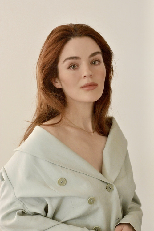 Dana Melanie as Madison Anderson