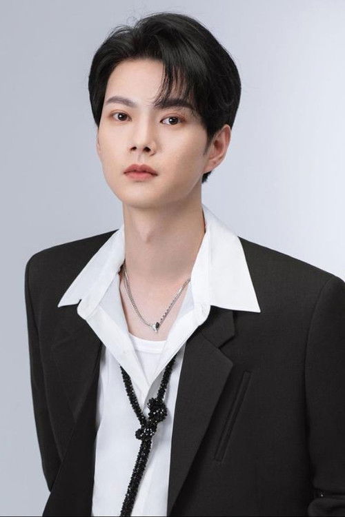 Han Yu as Sheng Zhuoran