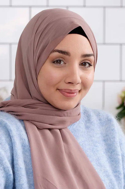 Camilla Hamid as Self