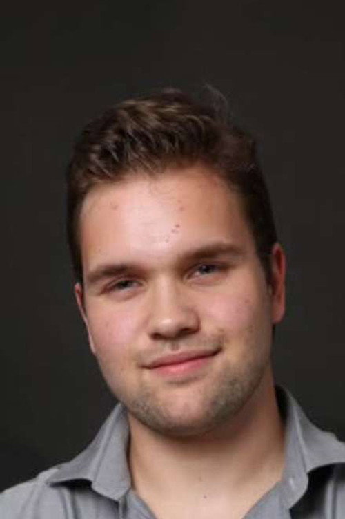 Đuro Đukić as Toma