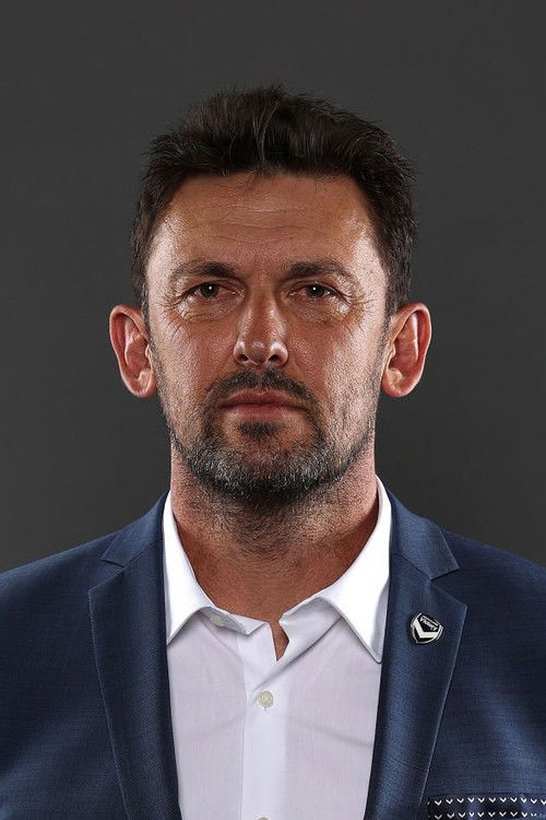 Tony Popovic as Self