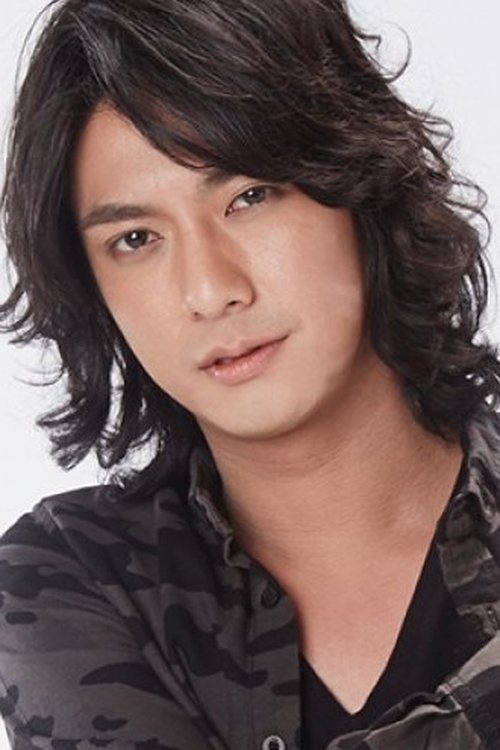 Makoto Koshinaka as Makoto