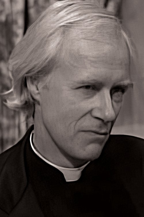 Donald Hotton as Dr. Kailen